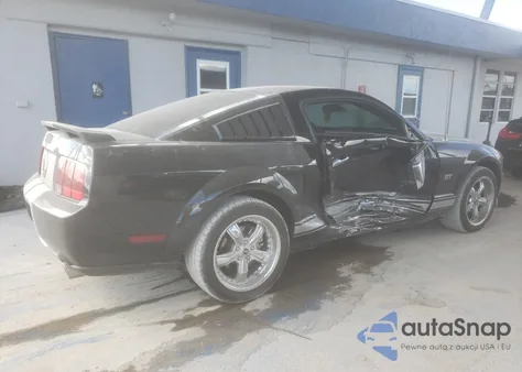 2006 Ford Mustang Gt из США, поврежденный, VIN 1ZVFT82H265257057